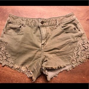 Alter’d State Short